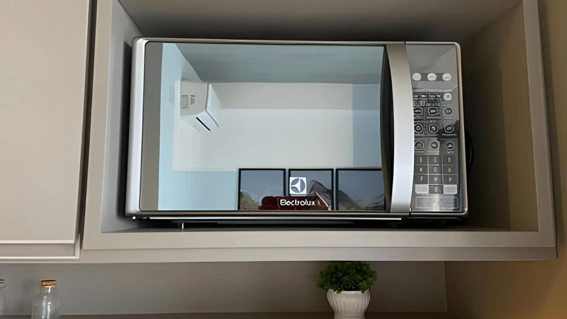 Studio Com Sacada / Paulista / Sirio Libanes 상파울루 0*,