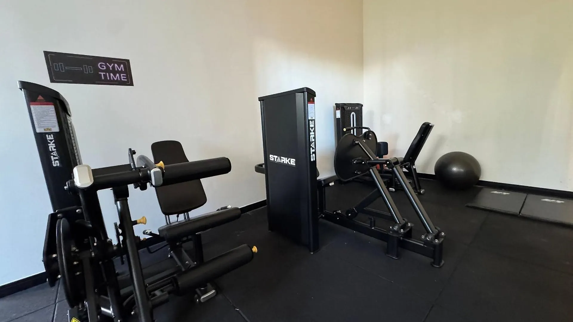 Studio Com Sacada / Paulista / Sirio Libanes 상파울루 브라질